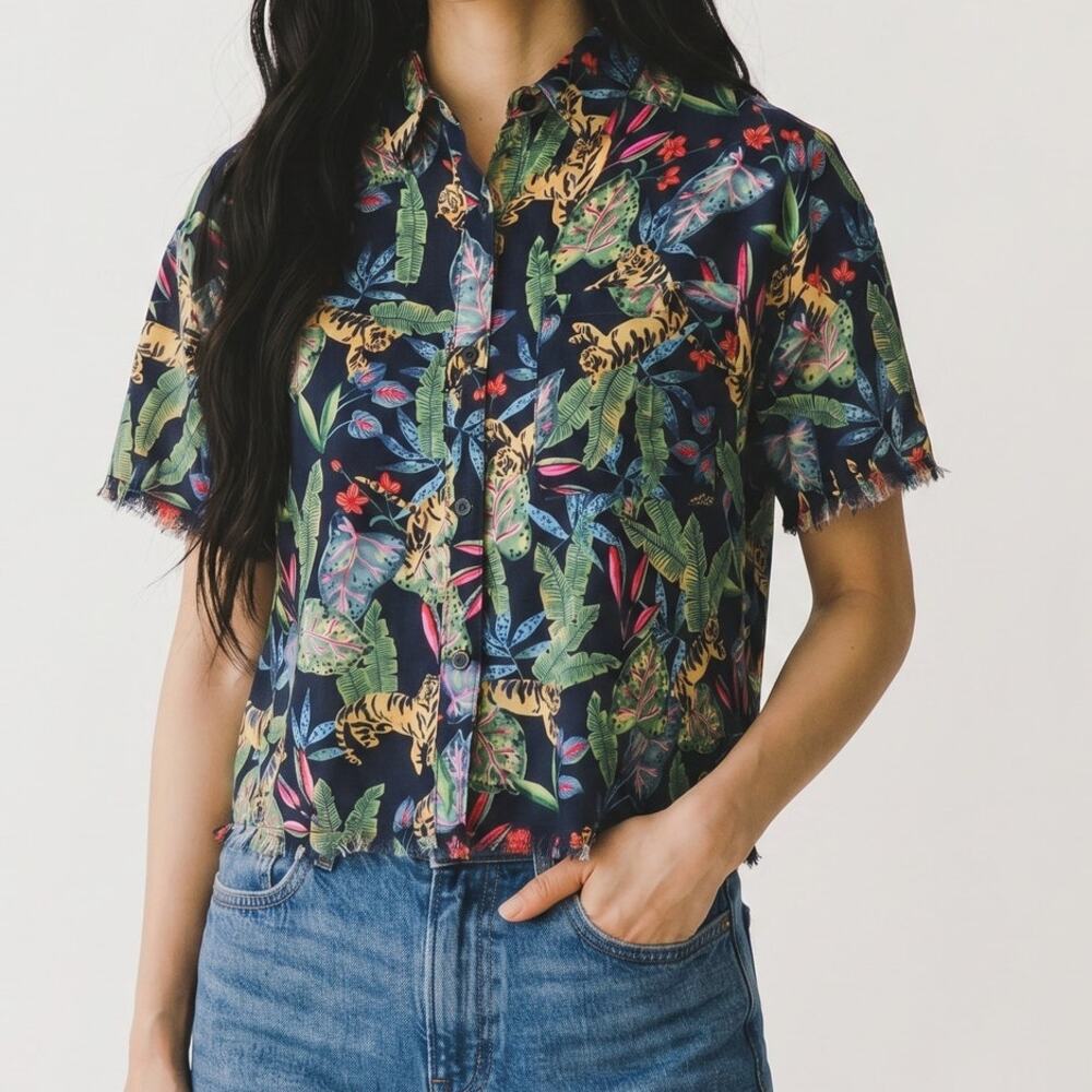Philosophy Tropical Raw Hem Casual Button Up Shirt Women's Size S NWT